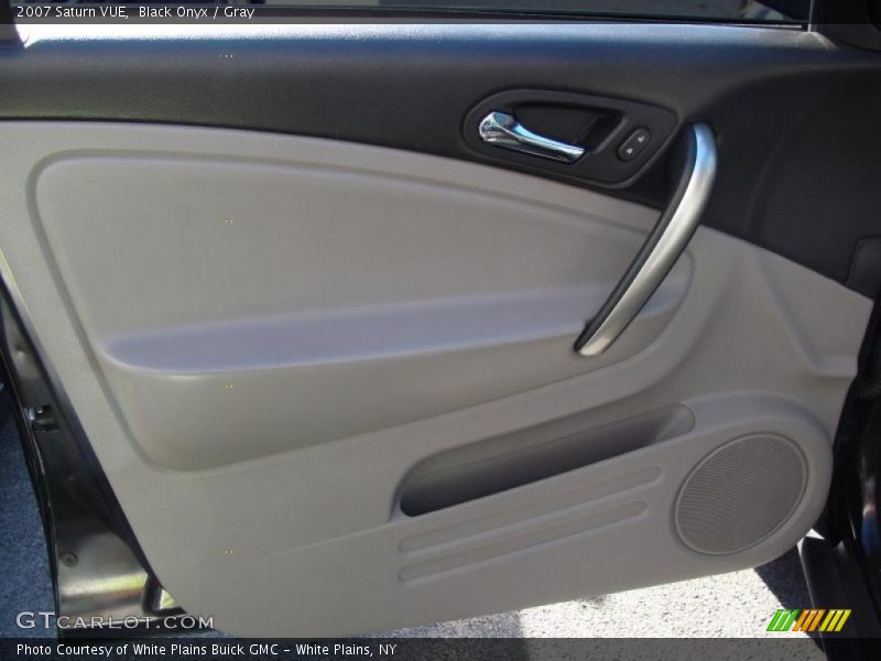 Black Onyx / Gray 2007 Saturn VUE