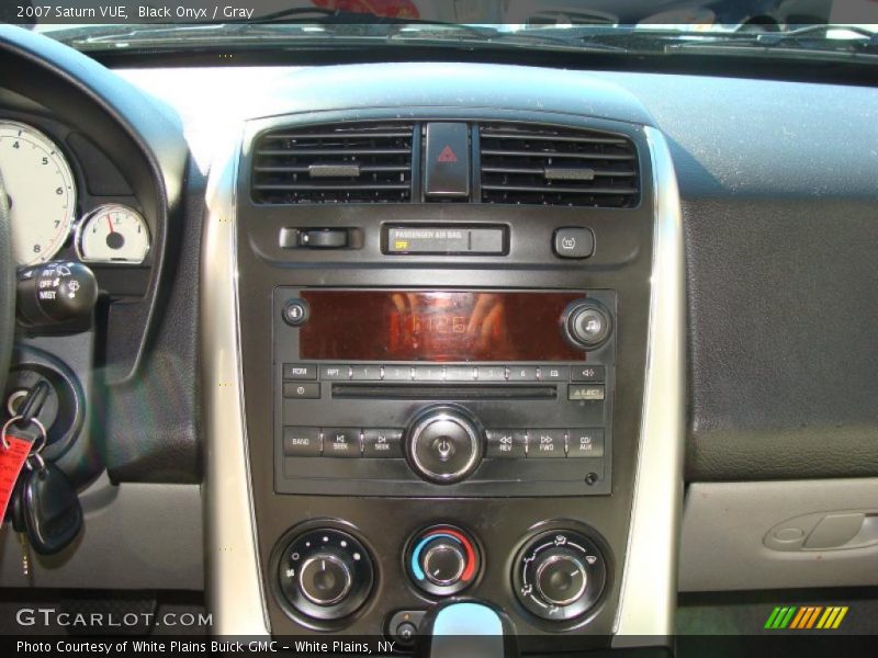 Black Onyx / Gray 2007 Saturn VUE