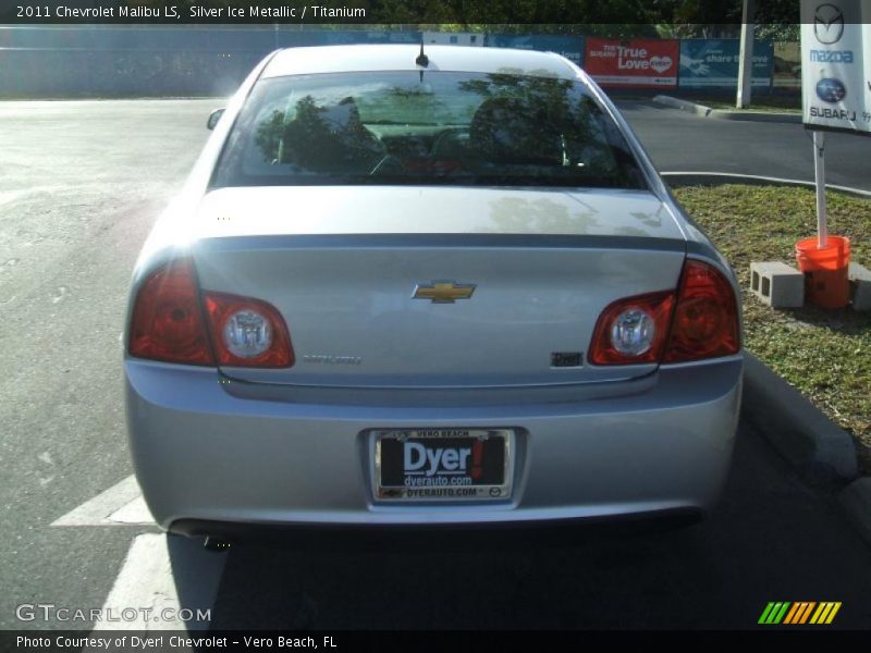 Silver Ice Metallic / Titanium 2011 Chevrolet Malibu LS