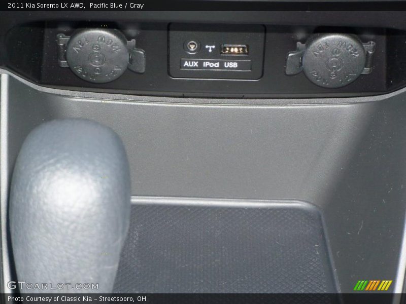 Pacific Blue / Gray 2011 Kia Sorento LX AWD