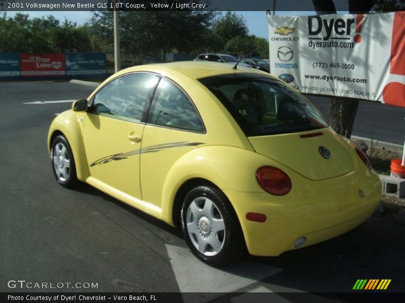 Yellow / Light Grey 2001 Volkswagen New Beetle GLS 1.8T Coupe