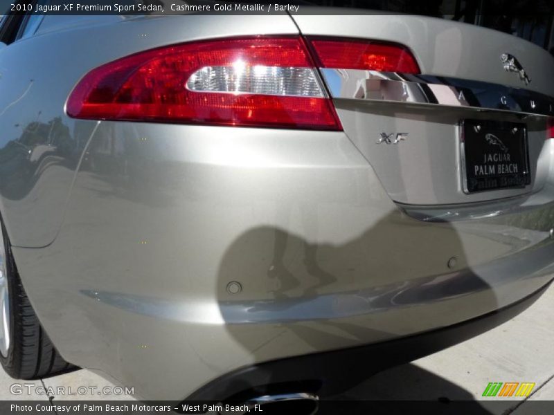 Cashmere Gold Metallic / Barley 2010 Jaguar XF Premium Sport Sedan