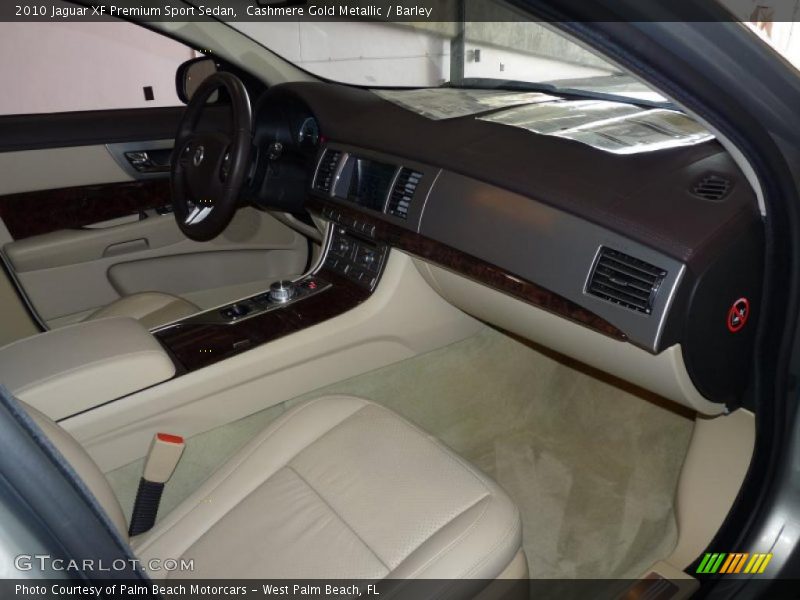  2010 XF Premium Sport Sedan Barley Interior