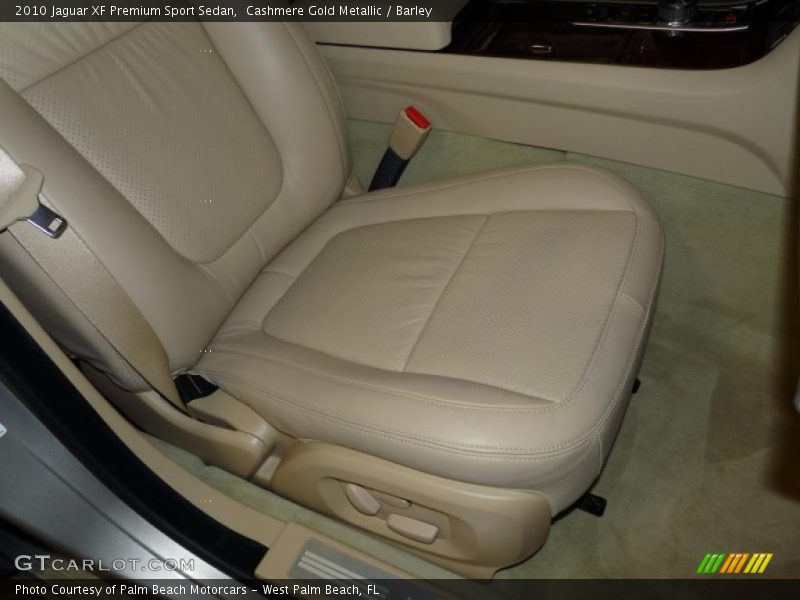  2010 XF Premium Sport Sedan Barley Interior