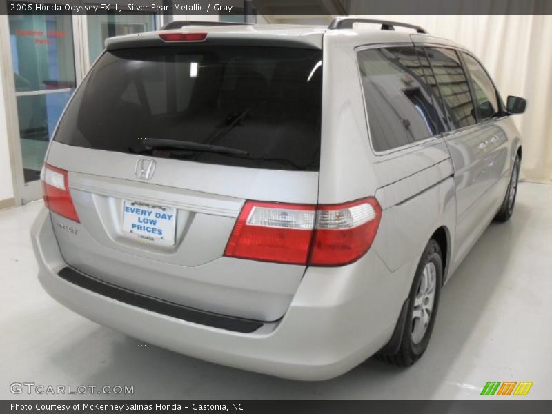 Silver Pearl Metallic / Gray 2006 Honda Odyssey EX-L