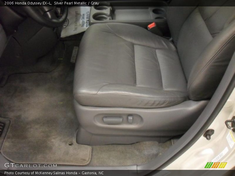 Silver Pearl Metallic / Gray 2006 Honda Odyssey EX-L