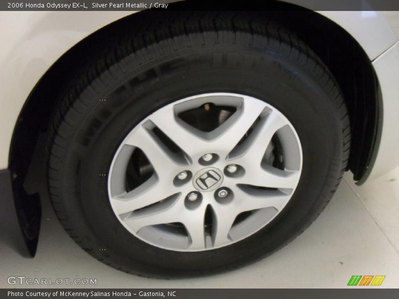 Silver Pearl Metallic / Gray 2006 Honda Odyssey EX-L