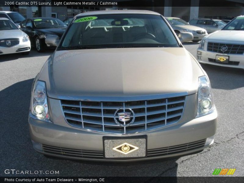 Light Cashmere Metallic / Cashmere 2006 Cadillac DTS Luxury