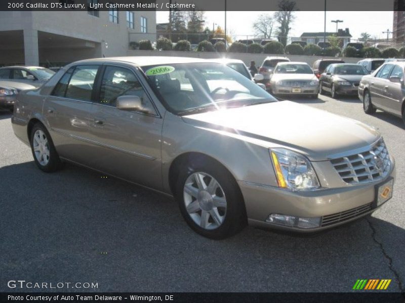 Light Cashmere Metallic / Cashmere 2006 Cadillac DTS Luxury