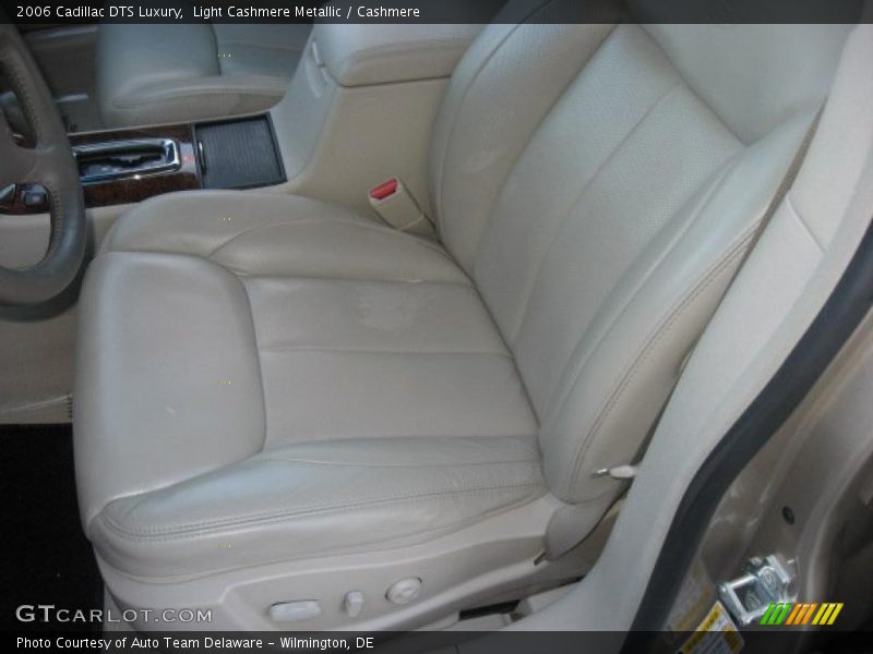  2006 DTS Luxury Cashmere Interior