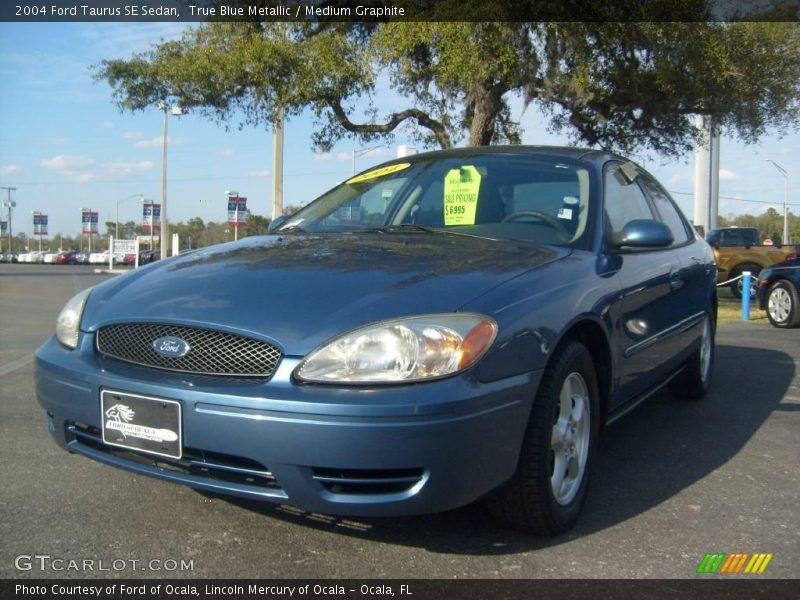 True Blue Metallic / Medium Graphite 2004 Ford Taurus SE Sedan