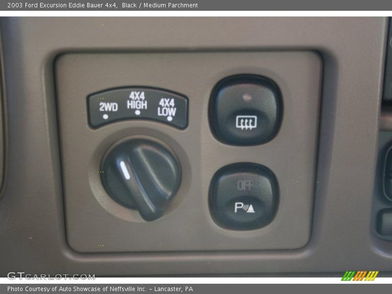 Controls of 2003 Excursion Eddie Bauer 4x4