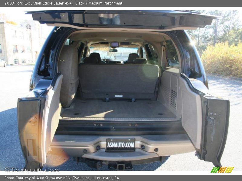  2003 Excursion Eddie Bauer 4x4 Trunk