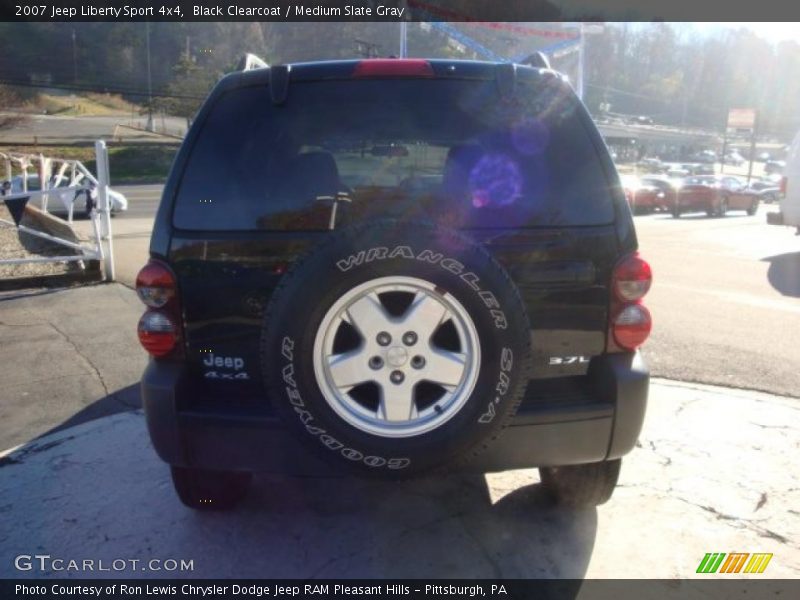 Black Clearcoat / Medium Slate Gray 2007 Jeep Liberty Sport 4x4