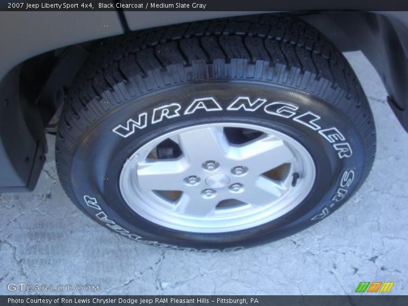 Black Clearcoat / Medium Slate Gray 2007 Jeep Liberty Sport 4x4