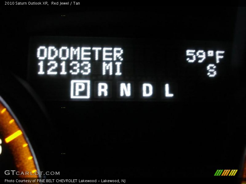 Red Jewel / Tan 2010 Saturn Outlook XR