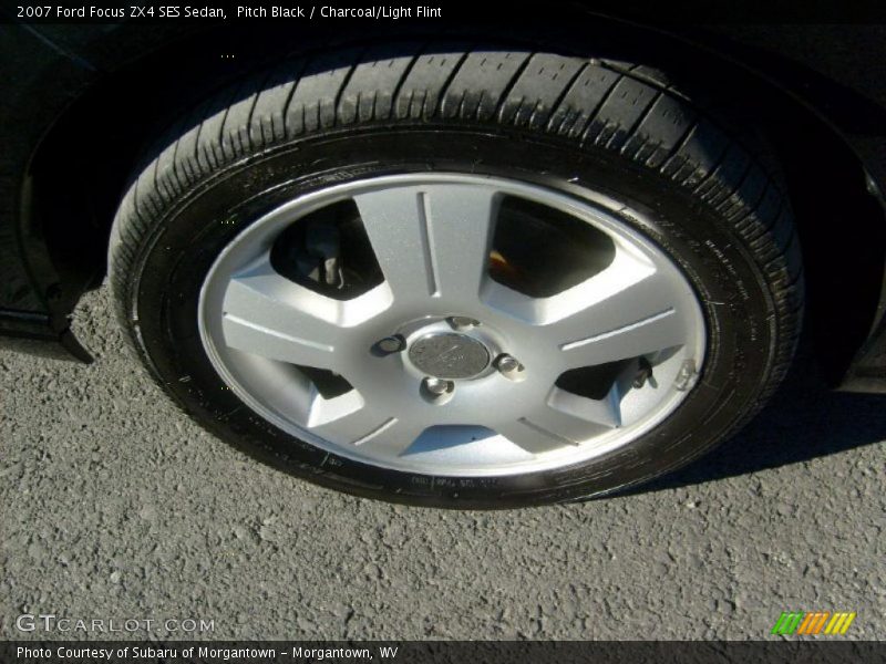  2007 Focus ZX4 SES Sedan Wheel