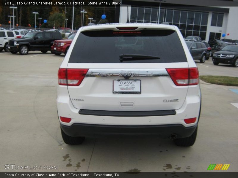 Stone White / Black 2011 Jeep Grand Cherokee Laredo X Package