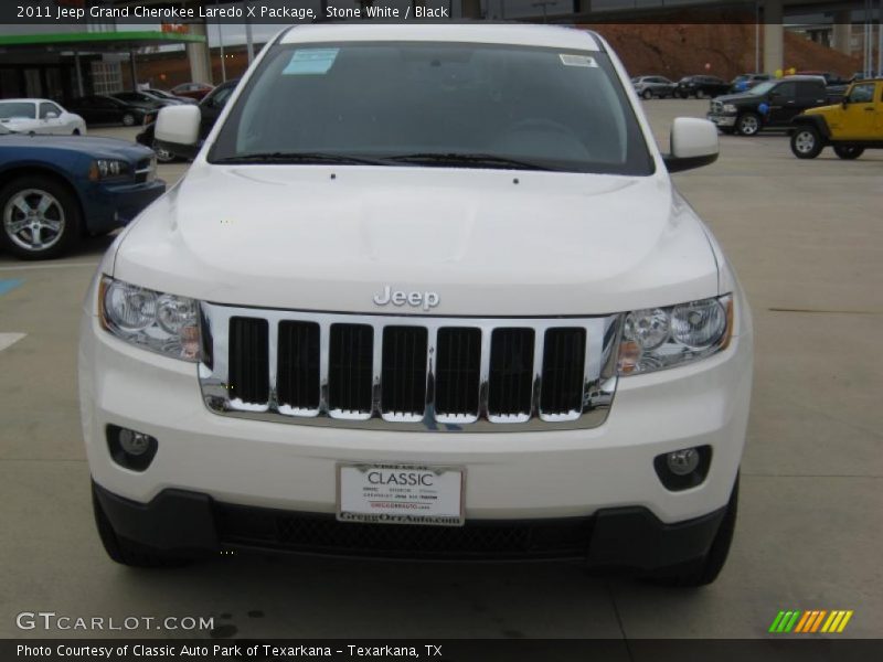 Stone White / Black 2011 Jeep Grand Cherokee Laredo X Package