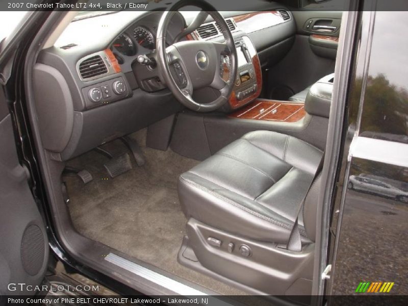 Black / Ebony 2007 Chevrolet Tahoe LTZ 4x4
