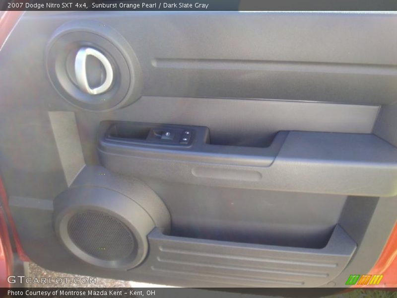 Sunburst Orange Pearl / Dark Slate Gray 2007 Dodge Nitro SXT 4x4