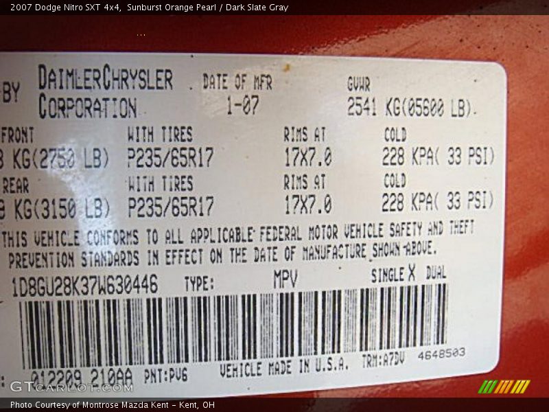 Sunburst Orange Pearl / Dark Slate Gray 2007 Dodge Nitro SXT 4x4