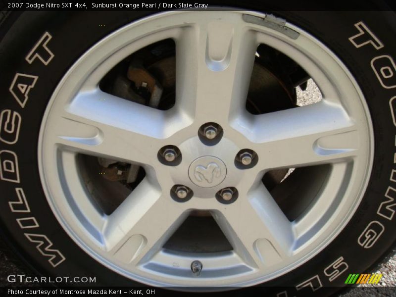 Sunburst Orange Pearl / Dark Slate Gray 2007 Dodge Nitro SXT 4x4