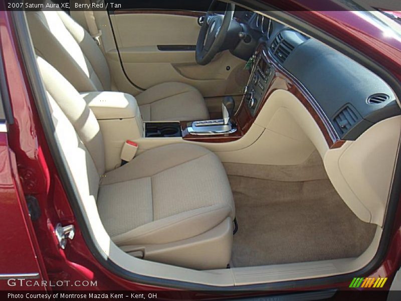  2007 Aura XE Tan Interior