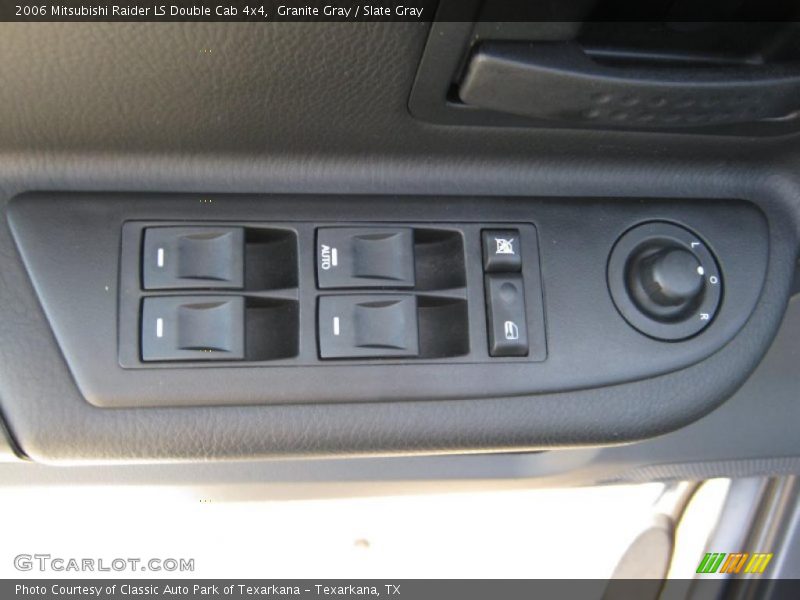 Granite Gray / Slate Gray 2006 Mitsubishi Raider LS Double Cab 4x4