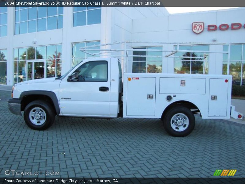 Summit White / Dark Charcoal 2004 Chevrolet Silverado 2500HD Regular Cab Chassis