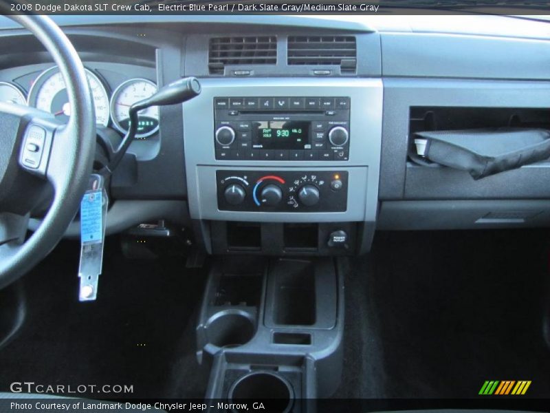 Dashboard of 2008 Dakota SLT Crew Cab