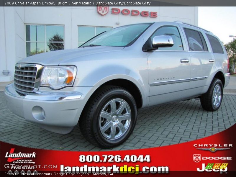 Bright Silver Metallic / Dark Slate Gray/Light Slate Gray 2009 Chrysler Aspen Limited