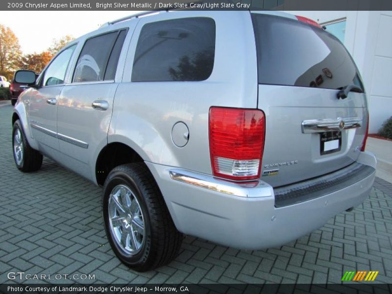 Bright Silver Metallic / Dark Slate Gray/Light Slate Gray 2009 Chrysler Aspen Limited