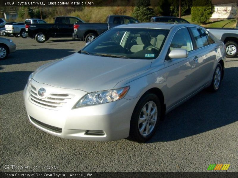 Classic Silver Metallic / Ash 2009 Toyota Camry LE
