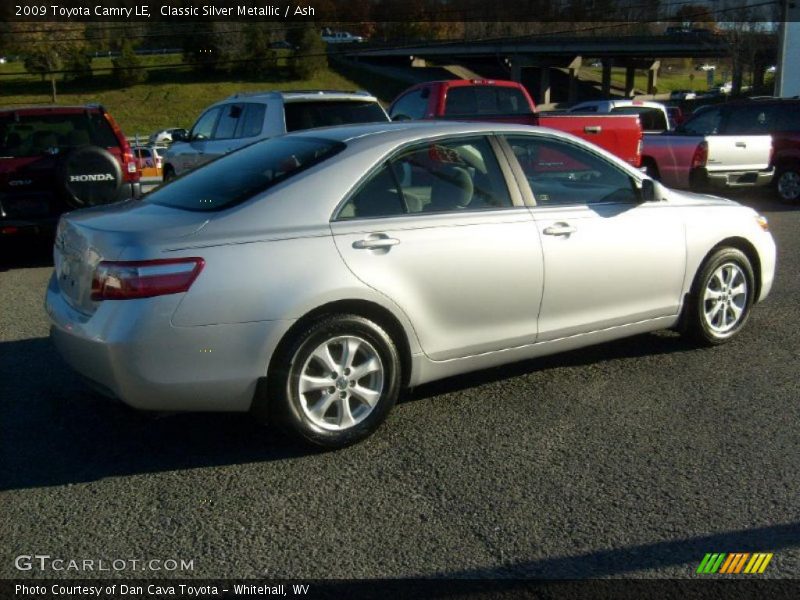 Classic Silver Metallic / Ash 2009 Toyota Camry LE