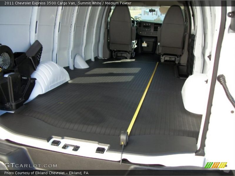Summit White / Medium Pewter 2011 Chevrolet Express 3500 Cargo Van