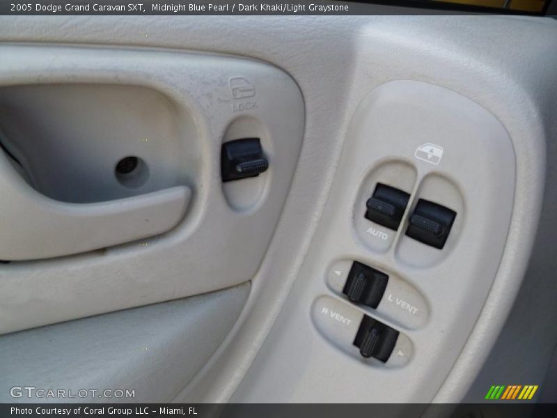 Midnight Blue Pearl / Dark Khaki/Light Graystone 2005 Dodge Grand Caravan SXT