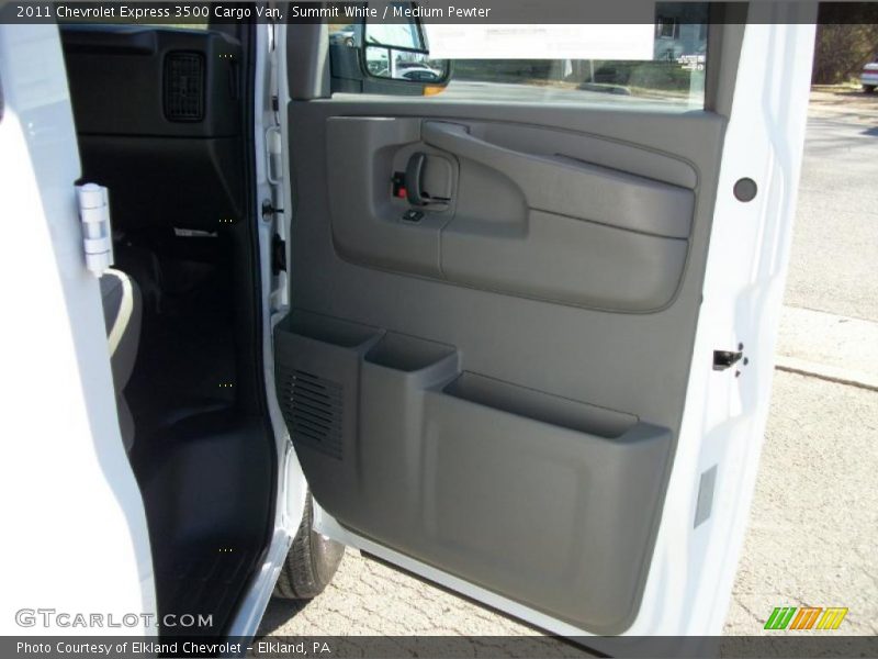 Summit White / Medium Pewter 2011 Chevrolet Express 3500 Cargo Van