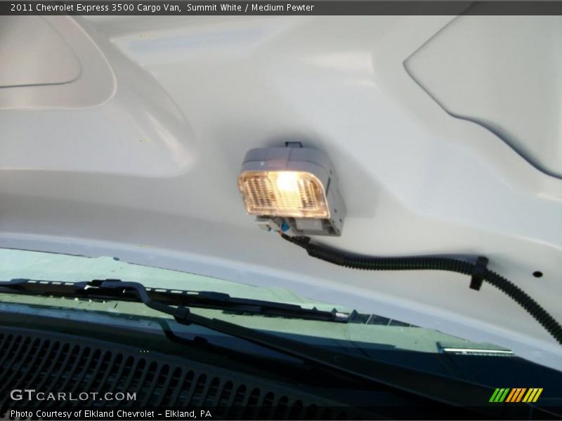 Summit White / Medium Pewter 2011 Chevrolet Express 3500 Cargo Van
