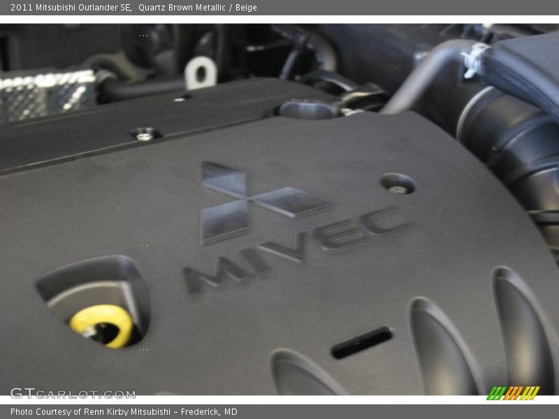 Quartz Brown Metallic / Beige 2011 Mitsubishi Outlander SE