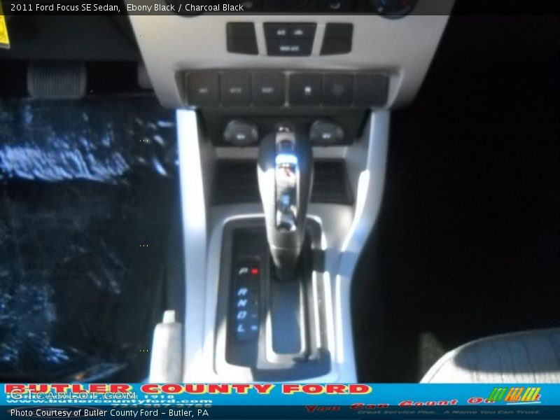 Ebony Black / Charcoal Black 2011 Ford Focus SE Sedan