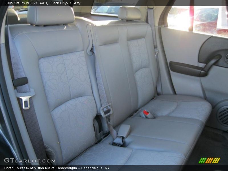  2005 VUE V6 AWD Gray Interior