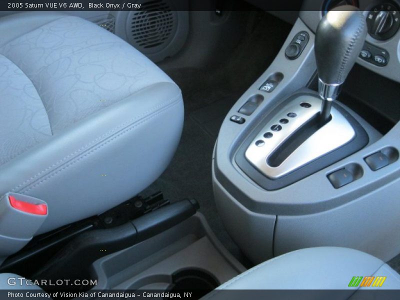 Black Onyx / Gray 2005 Saturn VUE V6 AWD