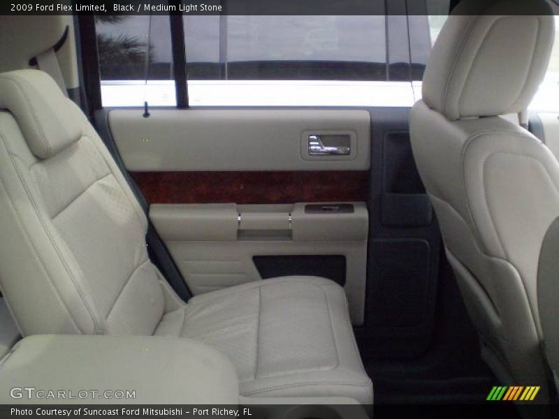 Black / Medium Light Stone 2009 Ford Flex Limited