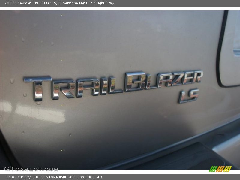 Silverstone Metallic / Light Gray 2007 Chevrolet TrailBlazer LS