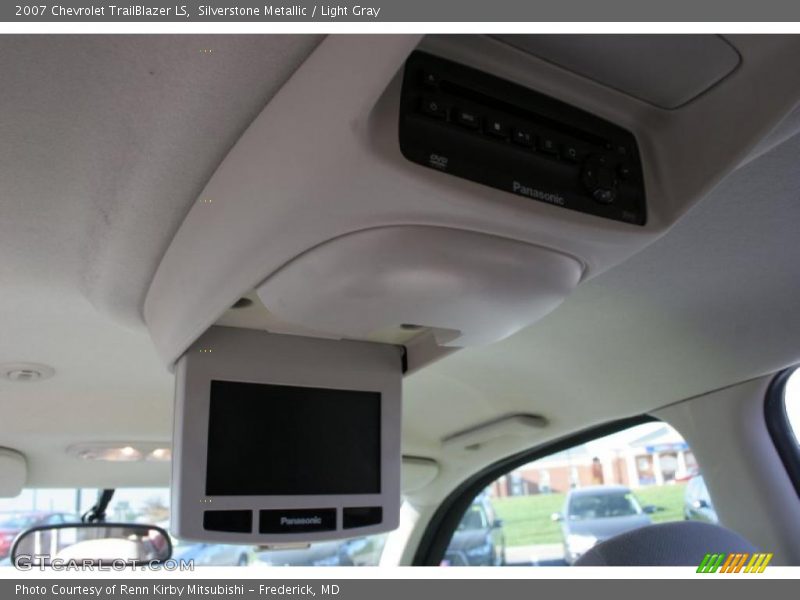 Silverstone Metallic / Light Gray 2007 Chevrolet TrailBlazer LS