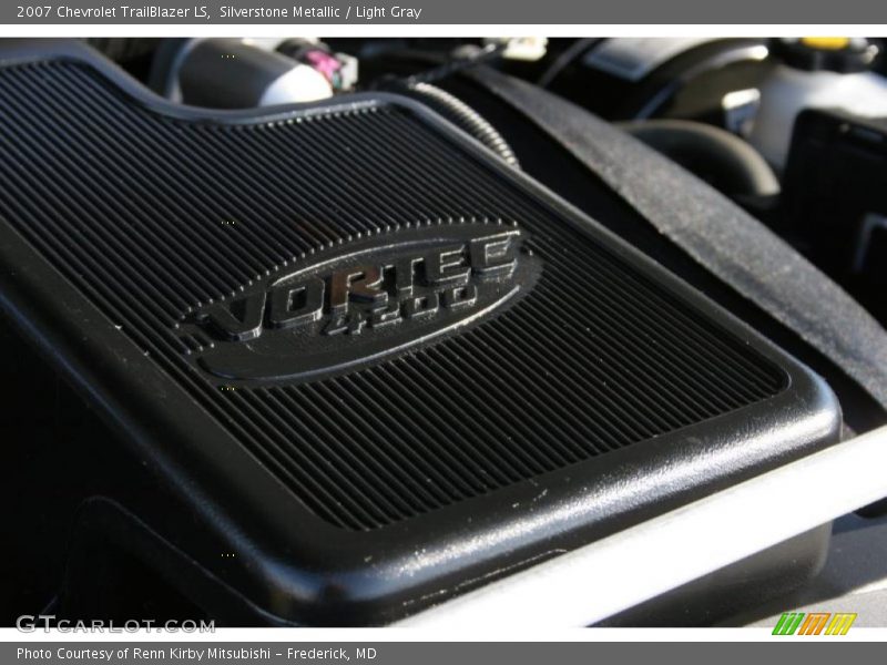 Silverstone Metallic / Light Gray 2007 Chevrolet TrailBlazer LS
