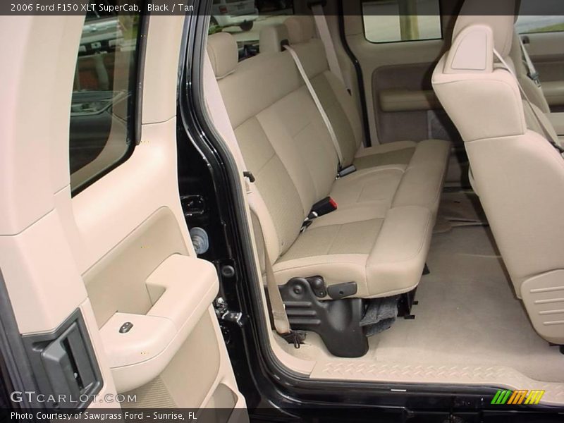 Black / Tan 2006 Ford F150 XLT SuperCab