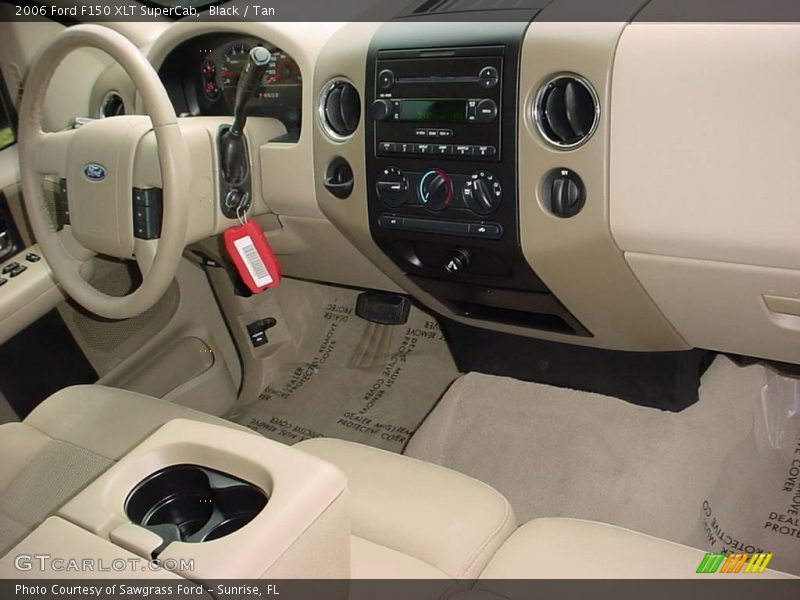 Black / Tan 2006 Ford F150 XLT SuperCab