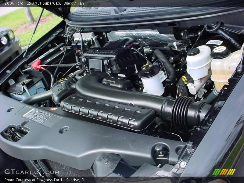 Black / Tan 2006 Ford F150 XLT SuperCab